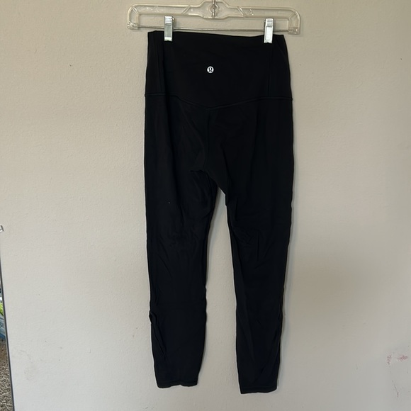 Unlimit keyhole lululemon black legging 25inch inseam - Picture 3 of 6
